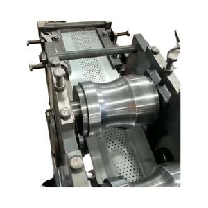 Rollo de la hoja de cortina de viento que forma la puerta industrial del obturador del rodillo, máquina del panel del metal de la eficacia alta - Product Image 1