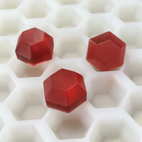 Moules en silicone de qualité alimentaire OEM personnalisés à 100 cavités de forme octogonale pour outils de bonbons durs, de chocolat et de gâteaux