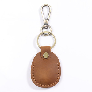 Custom Logo Genuine Full Grain Leather Case Crazy Horse Leather Tracker Case for Anti-Lost <b>Key</b> <b>Ring</b> for AirTag - Product Image 3