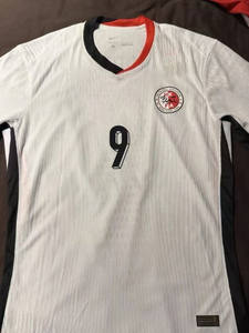 Maillot de l'équipe de <span class=keywords><strong>football</strong></span> de Hong Kong pour la Coupe d'Asie 2025, édition joueur, manches courtes, fibre de polyester, séchage rapide, n°22 Li Xiaoheng - Product Image 2