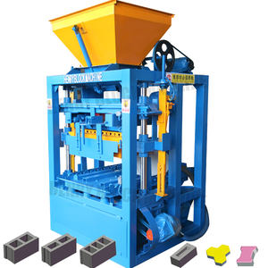 Máquina <span class=keywords><strong>para</strong></span> Fabricar <span class=keywords><strong>Bloques</strong></span> <span class=keywords><strong>de</strong></span> Hormigón QT4-24 que Puede Producir <span class=keywords><strong>Diferentes</strong></span> <span class=keywords><strong>Tipos</strong></span> <span class=keywords><strong>de</strong></span> <span class=keywords><strong>Bloques</strong></span> - Product Image 1