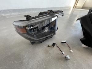 Nuevo diseño de fábrica, venta al por mayor, kits de carrocería todoterreno, parachoques de coche de conversión para <span class=keywords><strong>Tunder</strong></span> 2014, actualización a kits TRD - Product Image 4