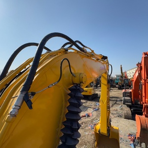 Excavatrice d'occasion Komatsu PC130 de 13 tonnes, 90 % neuve, d'origine japonaise, pour projets municipaux, excavatrice hydraulique sur chenilles - Product Image 3