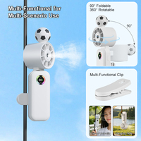 Wiederaufladbarer Mini-Sprühkühlventilator mit 100 Geschwindigkeiten, LED-Anzeige, Clip-on, faltbar, Fußball-Motiv, tragbarer Handventilator mit Sprühfunktion