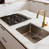 Meuble de cuisine de luxe sur mesure, armoire de garde-manger moderne en bois modulaire, îlot de cuisine complet avec paniers extractibles, robinet prêt à l'emploi