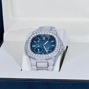 Reloj Drioshipping de Acero Inoxidable con Diamantes Cultivados en Laboratorio con Claridad VVS, Eleva Tu Estilo con un Toque de Lujo con Movimiento de Cuarzo - Product Image 6