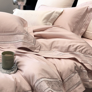Juego de Ropa de Cama de Cuatro Piezas de Algodón de Fibra Larga de Lujo, Color Sólido, Satinado, Transpirable, Ideal para Dormir sin Ropa - Product Image 3