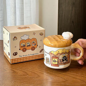 แก้วเซรามิคลายแมวพร้อมฝาปิด ดีไซน์การ์ตูนสำหรับเด็กผู้หญิง ใช้ในบ้าน ดื่มน้ำ ของขวัญวันเกิด - Product Image 1