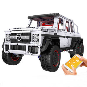 Mould <span class=keywords><strong>King</strong></span> Technicals 13061S G700 RC <span class=keywords><strong>voiture</strong></span> électrique tout-terrain APP télécommande MOC 6x6 SUV camion modèle blocs de construction Se <span class=keywords><strong>voiture</strong></span> - Product Image 5
