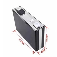 Batería de estado sólido prismática LiFePO4 de 3.7V 94Ah para vehículos eléctricos con 3000 ciclos y temperatura de operación de -30~55°C, 2.1kg