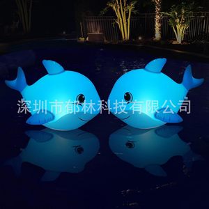 ห่วงยางรูปปลาโลมาเป่าลมพร้อมไฟ LED ของเล่นในสระน้ำสำหรับเด็ก เล่นสนุกกลางแจ้ง วัสดุ PVC ดีไซน์สำหรับทุกเพศ - Product Image 4