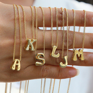 Collana con Ciondolo a Forma di Lettere dell'Alfabeto Inglese (26 Lettere) in Stile Hip Hop, Personalizzabile, <span class=keywords><strong>Regalo</strong></span> di Compleanno per Donne - Product Image 1