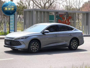 BYD Qin <span class=keywords><strong>L</strong></span> DM-i Berlina Ibrida Plug-In per Adulti, Veicolo Elettrico a Nuova Energia con Batteria da 10,08 kWh e Autonomia NEDC di 301-400 km - Product Image 2