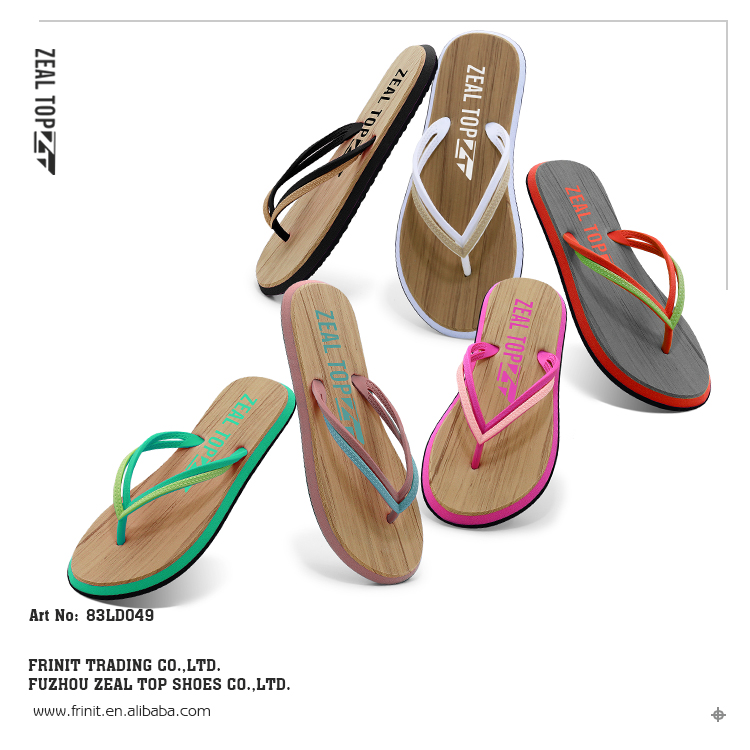 sandalias con tiras de tela