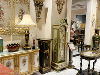 Table console en bois massif de style chinoiserie Yips LD-1503-1281, motif paysage peint à la main, pour salon, meubles classiques