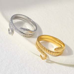 Nuevo Anillo Ajustable de Acero Inoxidable con Diseño de Serpiente de la Serie Animal para Mujer - Product Image 4