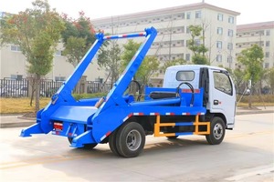 Camión de Basura Dongfeng Pequeño de 4cbm con Brazo Hidráulico Giratorio, Distancia Entre Ejes de 3300mm, Cargador de Basura para Calles y Estrechos Estrechos - Product Image 4