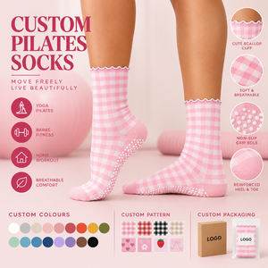Chaussettes de yoga antidérapantes à logo personnalisé, motif écossais, avec bord festonné, faible MOQ, conception gratuite, emballage OEM personnalisé pour femmes - Product Image 1