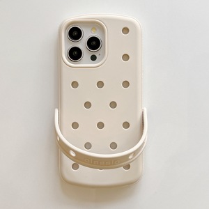 Cover Posteriore con Fori Fai-da-Te per iPhone 17 16 15 13 Pro, Nuova Custodia per Telefono in Morbida Gomma Antiurto con Charm e Fori per Personalizzazione - Product Image 5