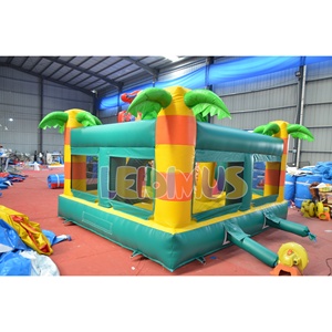 Château gonflable/trampoline extérieur sur le thème des perroquets, modèle en PVC, équipé d'un souffleur, disponible à la location. - Product Image 4