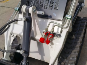 Minicargadoras de orugas 2026 con motor y bomba Hengli, control PLC, 1 año de garantía, a la venta - Product Image 5