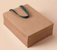 Sac cadeau en papier kraft épaissi écologique en gros avec poignées renforcées en sangle de coton, sac de shopping personnalisable pour marque, en vrac