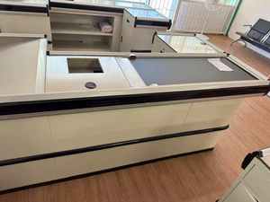 ชั้นวางสินค้าซุปเปอร์มาร์เก็ตแบบสองด้าน คิมแฮม ฮอตวีลส์ 5 ชั้น โครงสร้างโลหะแข็งแรง ทนทาน เคลือบผงอีพ็อกซี่ - Product Image 3