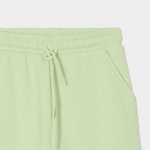 กางเกงวอร์มเด็กผู้หญิงเอวกลาง ผ้าฟลีซกันยับ พร้อมเชือกผูกเอวปรับได้ สวมใส่สบาย เหมาะสำหรับฤดูหนาว - Product Image 3