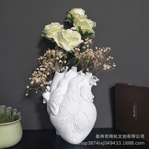 Big Heart Resin <b>Vase</b> Red Human Heart Shape For Valentine'S Day Home Decoration Gift - Product Image 3