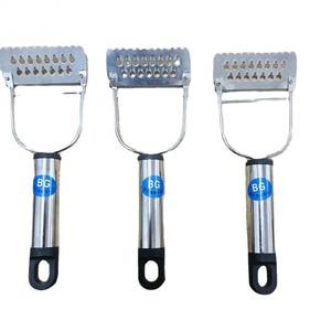 Pelador de uso diario para el hogar, pelador de patatas, pelador de melón, pelador de cocina multifuncional, venta al por mayor a dos yuanes. - Product Image 3