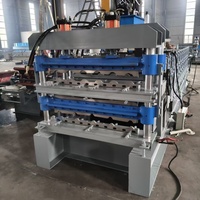 Panel de techo trapezoidal IBR de hierro corrugado de Metal de tres capas, maquinaria para hacer Tejas, máquina formadora de rollos en frío
