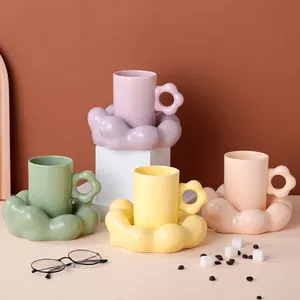 Taza de capuchino con forma de flor especial de lujo, cuenco nórdico mate y platillo, tazas de cerámica para té y café, taza de porcelana