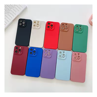 Vente en gros de coques de téléphone portables de luxe de différentes couleurs, en matériau TPU souple, imperméables, bon marché, avec logo personnalisé