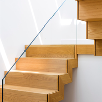 Escalier en acier sur mesure, design en zigzag, escalier à poutres, escalier en bois utilisé pour les villas
