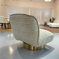 Fauteuil pivotant contemporain minimaliste rembourré de luxe avec base dorée, fauteuil d'appoint en bouclette pour salon