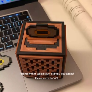 Marchandises du <span class=keywords><strong>jeu</strong></span> <span class=keywords><strong>Minecraft</strong></span>, boîte à musique Redstone, tourne-disque, cube de blocs pixelisés, ornement de bureau, figurine, boîte cadeau de Noël - Product Image 4