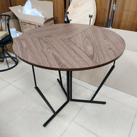 Table ronde pliante en bois pour l'extérieur, jardin, salle à manger, mariage, table pliante pour événements avec roulettes