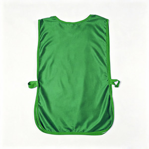 Gilet de golf multifonctionnel personnalisable pour usage extérieur, en polyester respirant, tricot mercerisé, avec logo OEM pour clubs de golf - Product Image 4