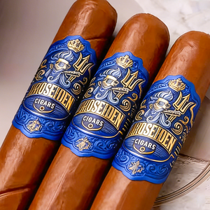 Anillas para Cigarros Azules Premium con Impresión Personalizada a Todo Color y Relieve en Dorado para Empaquetado de Cigarros - Product Image 1