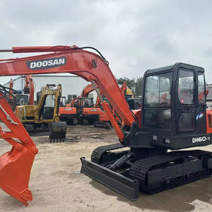 รถขุดไฮดรอลิก Doosan DH60 ขนาด 6 ตัน ประหยัดน้ำมัน ประสิทธิภาพสูง สำหรับงานก่อสร้างและงานดินดิบ - Product Image 1