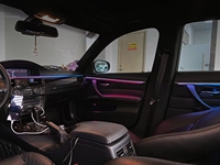 Lumière Ambiante Dynamique Arc-en-ciel Symphonie Style Bande Électroplaquée Gravée au Laser pour BMW Série 3 (2005-2012)