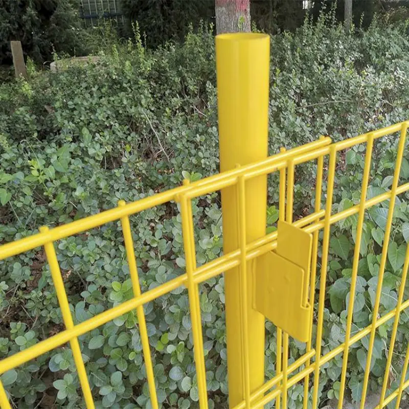 BRC maglia recinzione di sicurezza pannello zincato telaio in metallo Roll Top con triangolo bordo di piegatura per la scuola strada parco infrastrutture