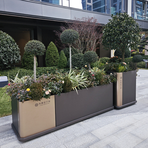 カスタマイズ可能なモダンメタル屋外プランター、シャビーシックスタイル、家庭菜園、街路庭園、大型プランター、植木鉢＆プランター - Product Image 6