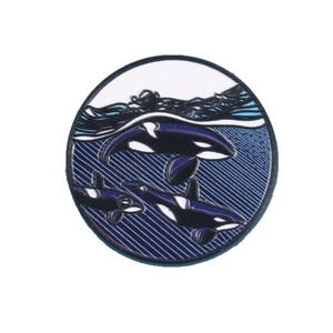 Pin Esmaltado Minimalista <span class=keywords><strong>de</strong></span> Familia <span class=keywords><strong>de</strong></span> Orcas, Broche Estilizado <span class=keywords><strong>de</strong></span> Ballena <span class=keywords><strong>Asesina</strong></span> - Product Image 4