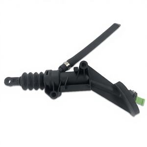 Cylindre maître d'embrayage Transit neuf et d'occasion 1727157 1762805 CC117A543AA CC117A543AC pour la réparation du système de freinage - Product Image 5