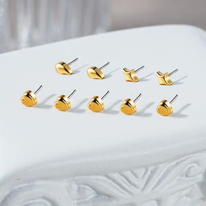 Toposh F136 Maan Ster Zon Lip <span class=keywords><strong>Labret</strong></span> <span class=keywords><strong>Piercing</strong></span> Titanium Oor Septum Theadless Push-In Top G23 Titanium <span class=keywords><strong>Piercing</strong></span> - Product Image 6