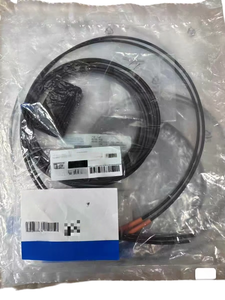 เซ็นเซอร์ควบคุม PLC เซ็นเซอร์ไฟเบอร์ออปติก ยี่ห้อใหม่เอี่ยมของแท้ E32-T15XR - Product Image 1