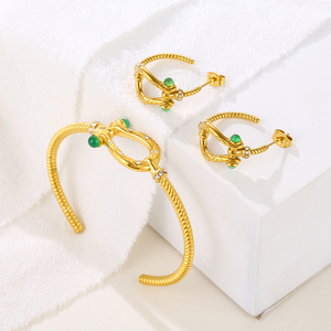 New Trendy Arrivals Statement 18K Gold Plated Stainless Steel Jewelry Vachette Clasp <strong>Horse</strong> <strong>Shoe</strong> Fashion Hoop Stud <strong>Earrings</strong> 2023 - Product Image 4