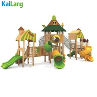 Groupe de toboggans pratiques pour cabane, équipement de sport et de divertissement en bois pour enfants, pour parcs d'attractions et activités de plein air