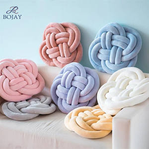 <span class=keywords><strong>Coussin</strong></span> créatif en forme de fleur pour la maison, décoration du canapé, avec nœud en <span class=keywords><strong>boule</strong></span> et panier lombaire, décoration pour la maison et pépinière - Product Image 1